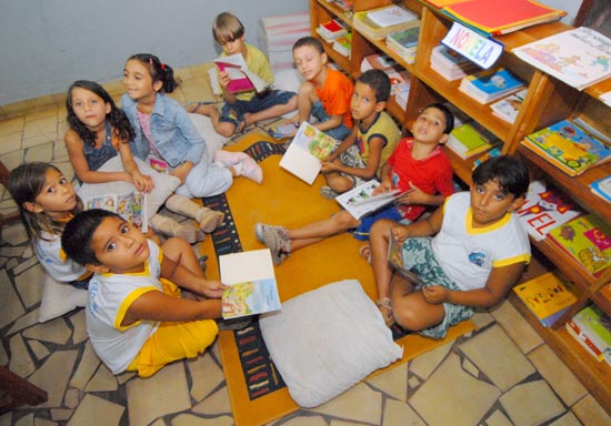 Projetos de estmulo  leitura so recebidos at 2 de agosto